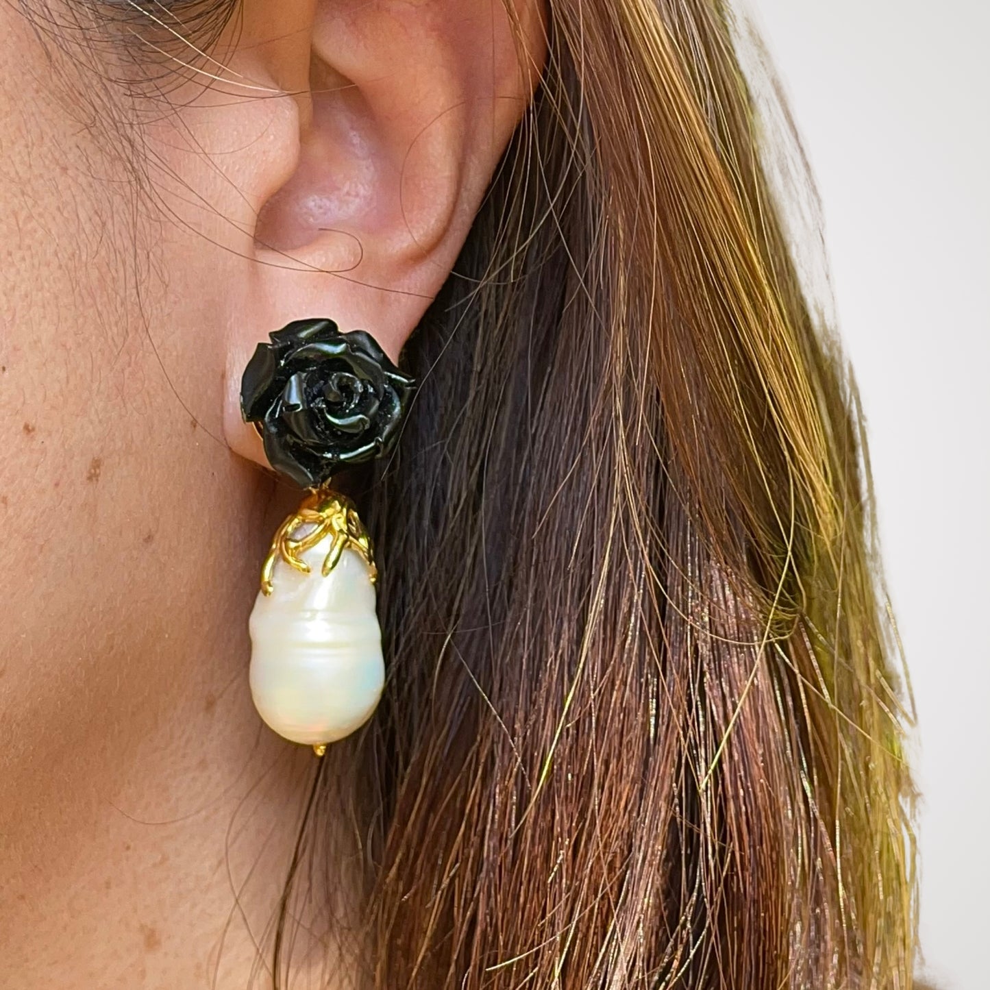 LLUNA Baroque Pearl Earrings