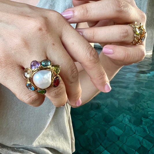 PETALES Pearl & Multi-stones Ring