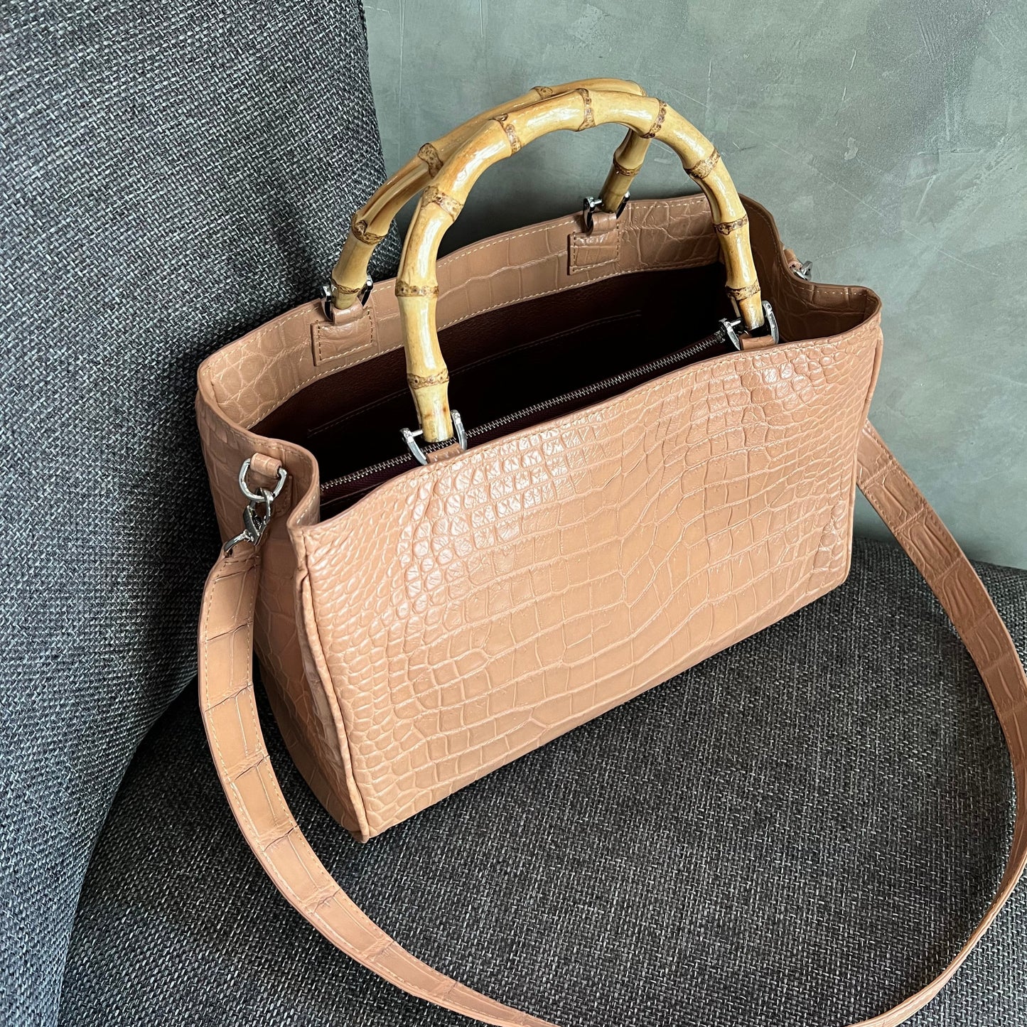 BAMBOO BUTTERFLY 29 Top Handle Bag: Deep Peach