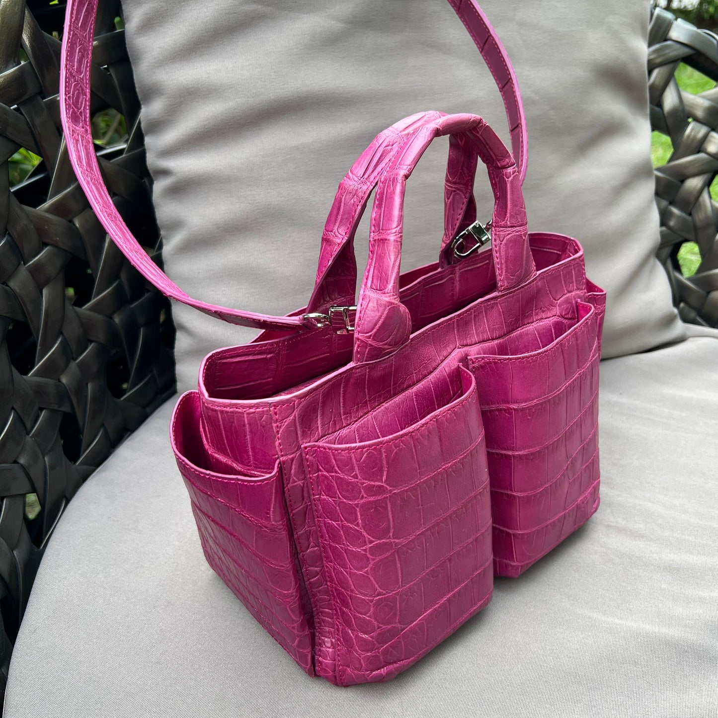 CARRY ALL Top Handle Bag: Magenta