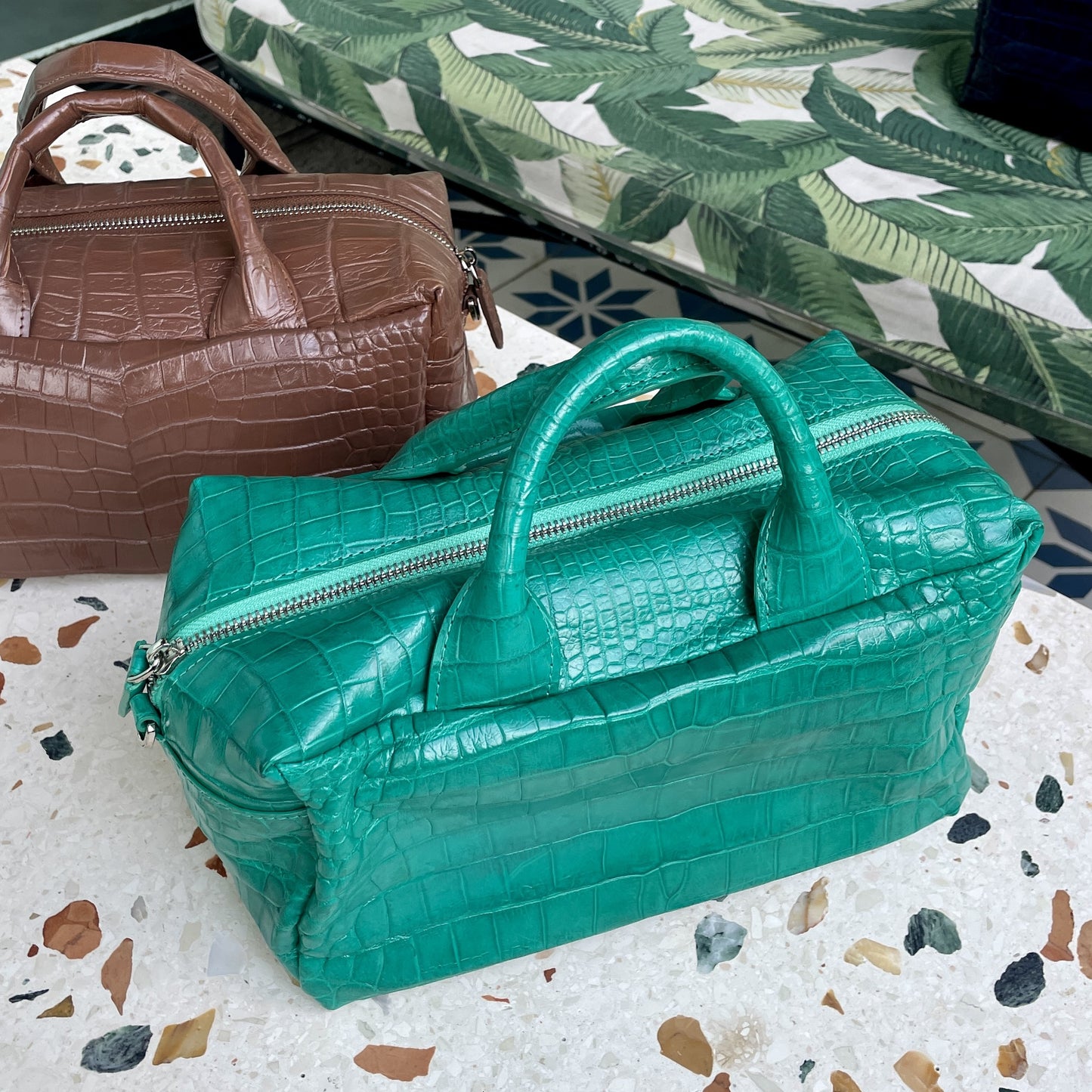 BREAD LOAF Top Handle Bag: Jungle Green