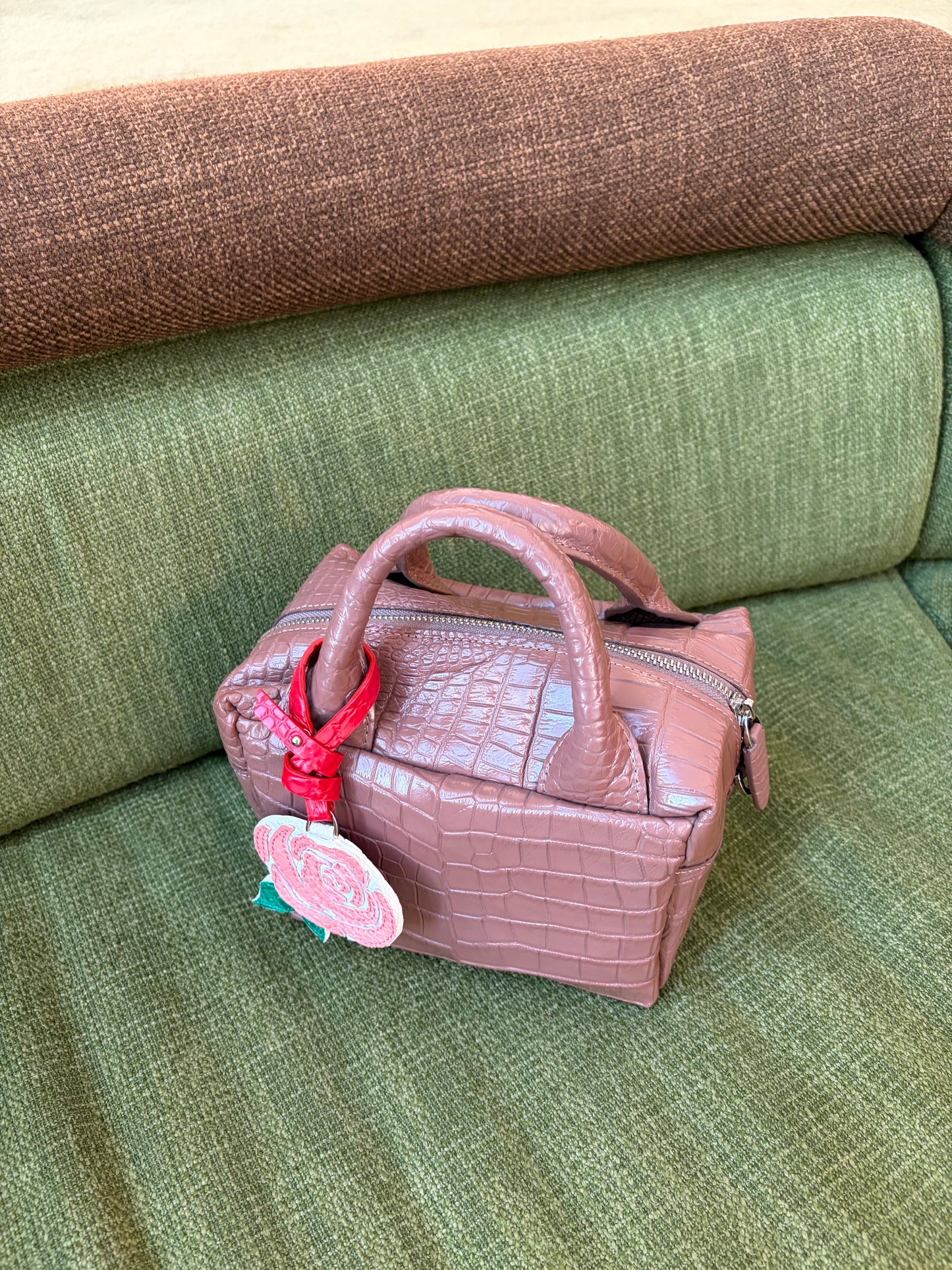 BREAD LOAF MINI Top Handle Bag