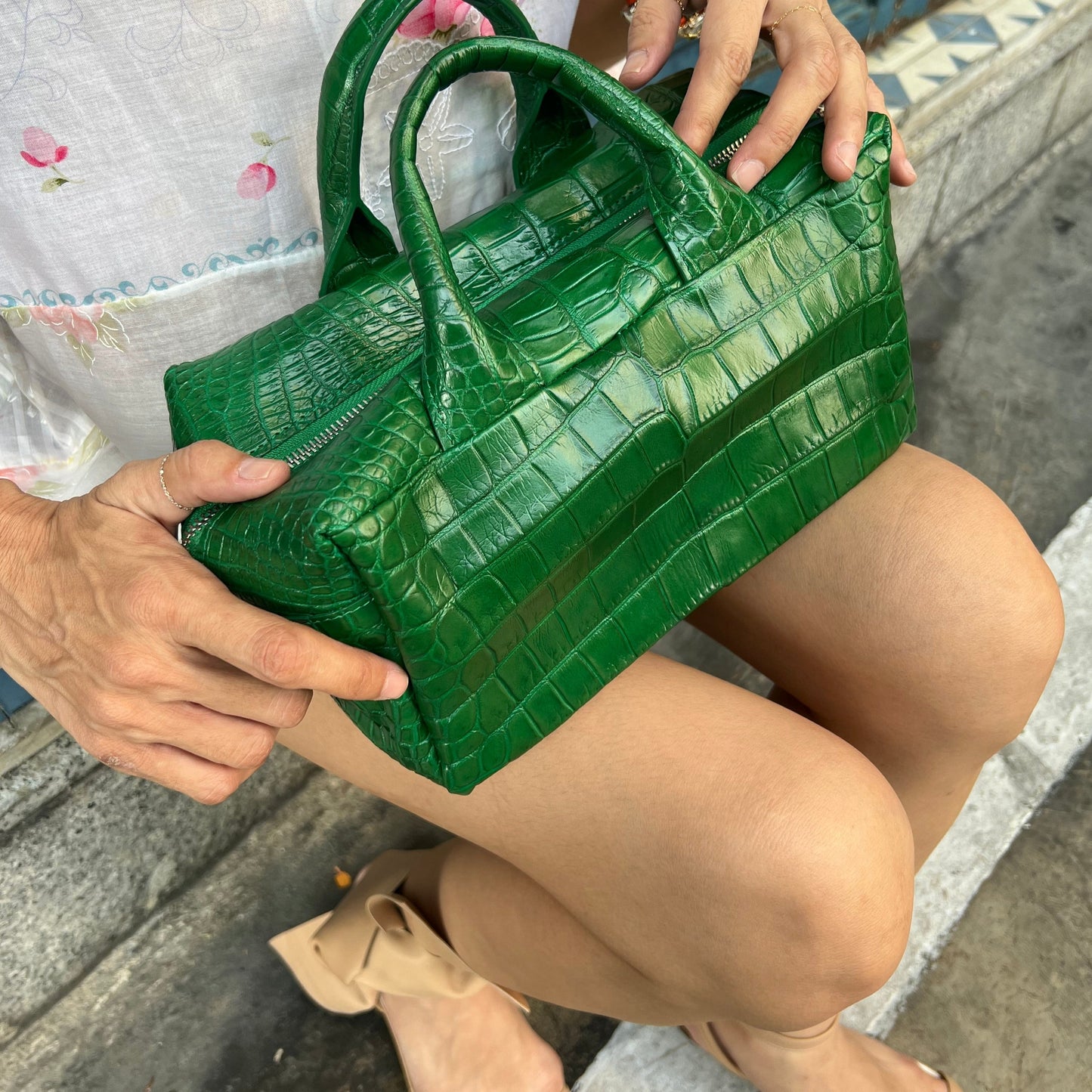 BREAD LOAF Top Handle Bag: Jungle Green