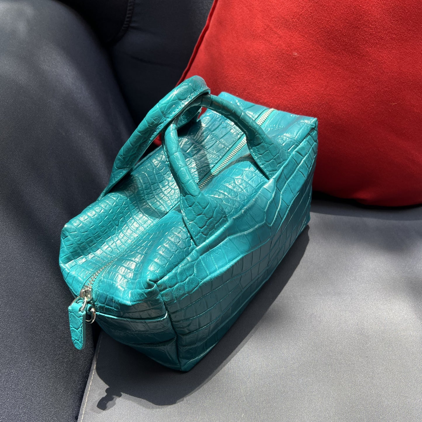 BREAD LOAF Top Handle Bag: Aqua Green